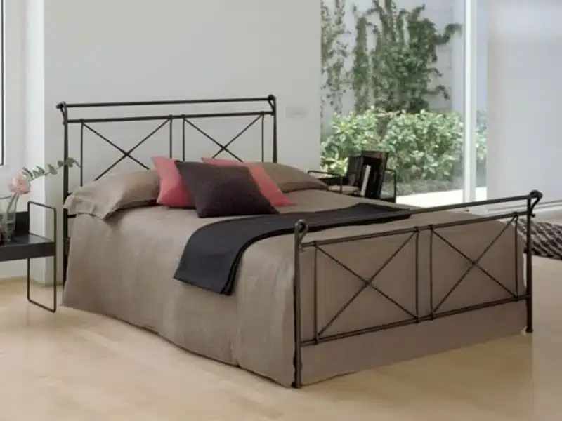 Cama fierro aspas minimalista