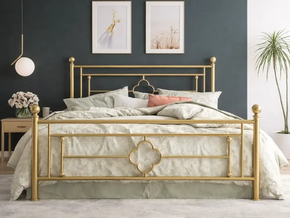 Cama fierro dorada trébol