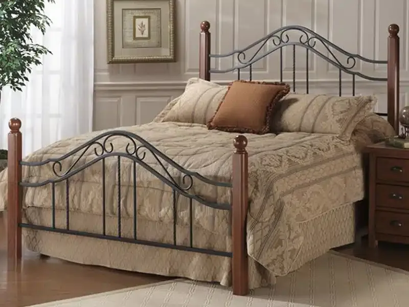 Cama madera y fierro arco con rulos